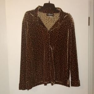 SAG Harbor Petite Cheetah Blouse